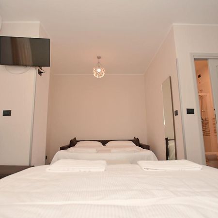 Hotel & Apartments " Perpoin " Saluzzo Exterior photo